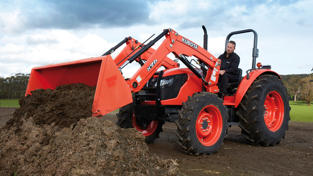 M7040 SUHD utility tractor